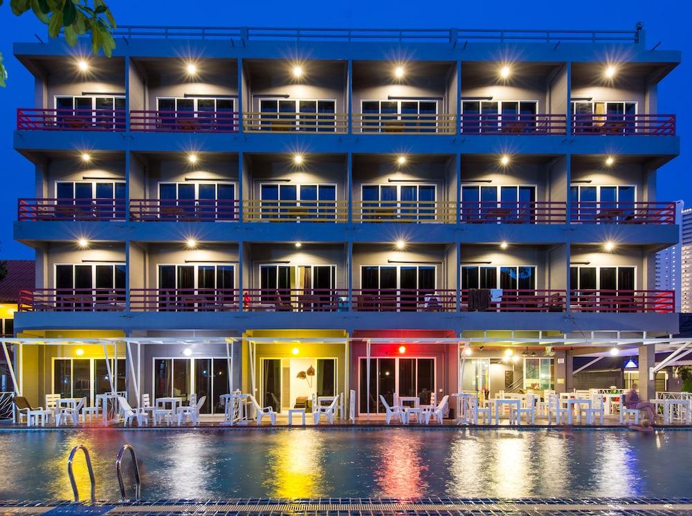 Pk Resort Pattaya Jomtien Beach Exterior photo