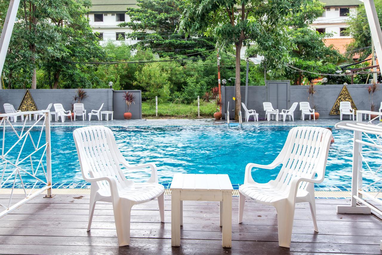 Pk Resort Pattaya Jomtien Beach Exterior photo